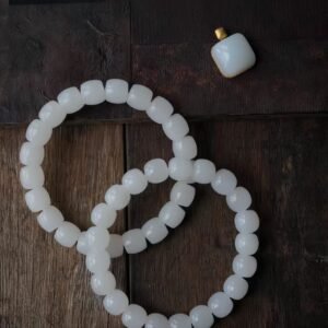 Hetian Jade Bracelet (Mountain Material)
